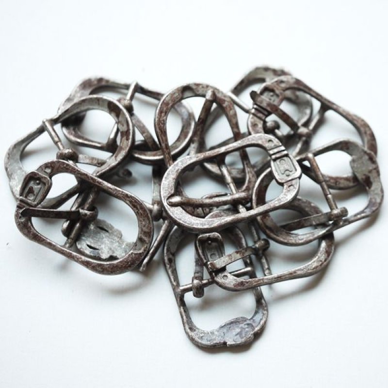 画像2: ★STEP3★ THE LETTERS オリジナル赤錆メッキ バックルG (2)