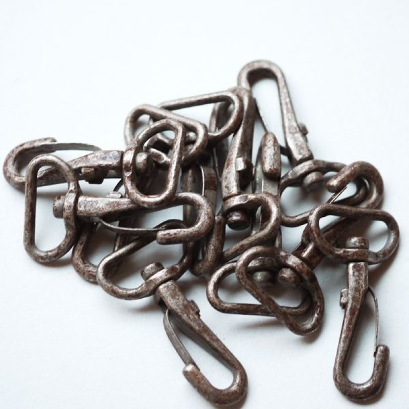 画像2: ★STEP3★ THE LETTERS オリジナル赤錆メッキ ナスカン　20mm (2)