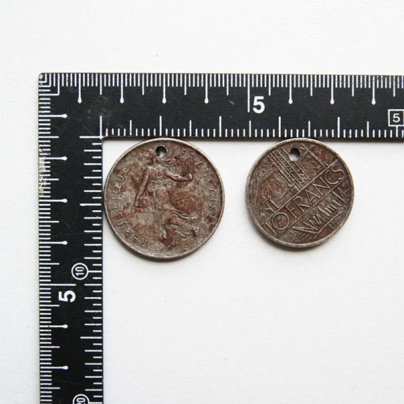 画像3: ★STEP3★ THE LETTERS オリジナル赤錆メッキ トップ　フランスのコイン (3)