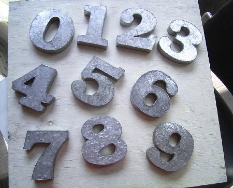 画像1: SALE ブリキの数字コレクション　0-9 (1)