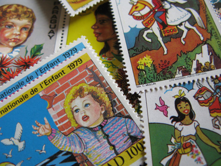 画像: ★STEP1★世界の古切手シリーズ　男の子　女の子　10枚セット