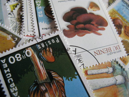 画像: ★STEP1★世界の古切手シリーズ　きのこ　10枚セット